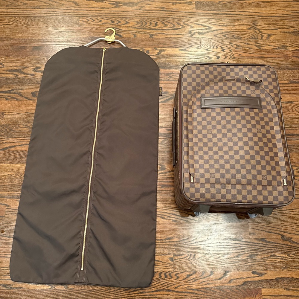 Vintage Louis Vuitton damier Pegase 60 luggage set